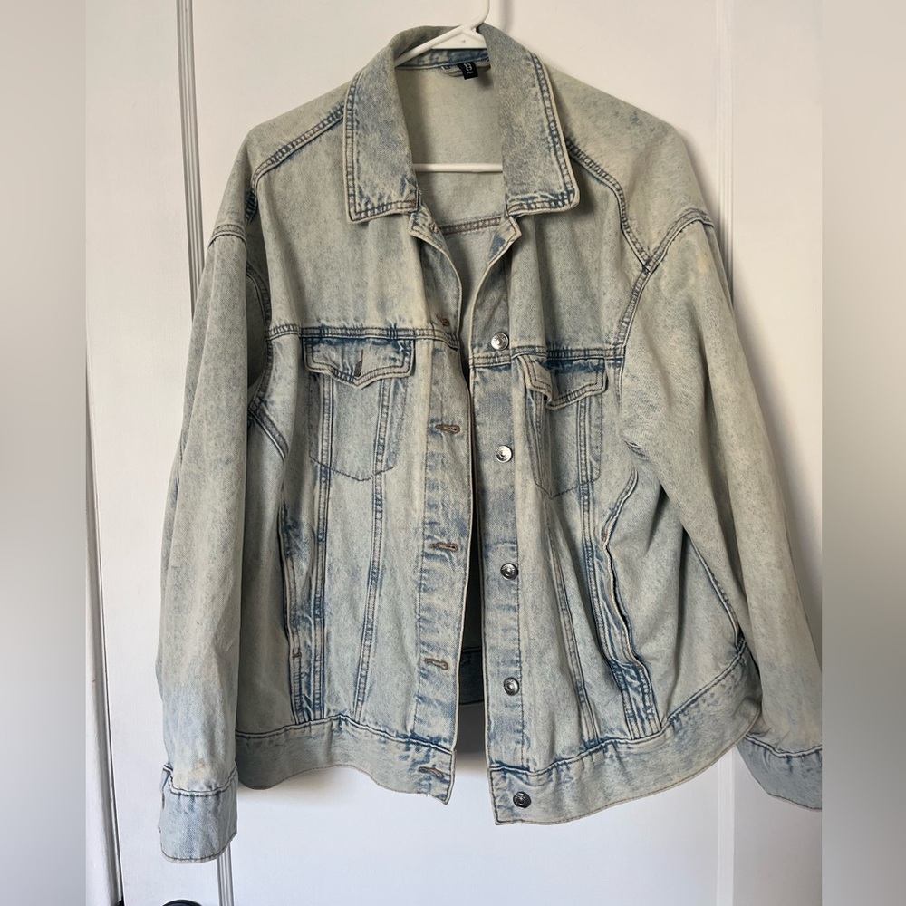 H&M Oversized denim jacket in size Small